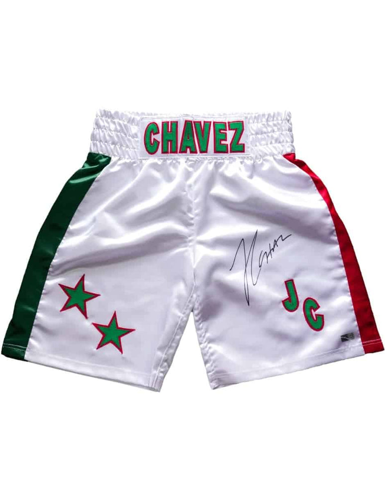 Short de box blanco firmado por Julio César Chávez